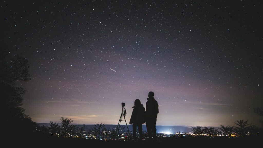 Night Hiking: Best Trails for Stargazing and Essential Tips for Beginners 8 best hikes for stargazing